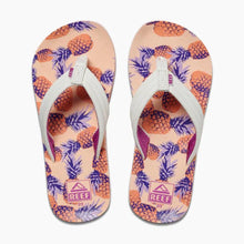 Load image into Gallery viewer, Reef Girl&#39;s Little Ahi Flip Flop Sandals