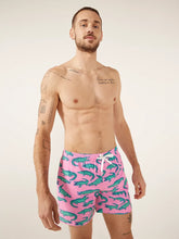 Load image into Gallery viewer, Chubbies Mens The Glades Classic Swim Trunk