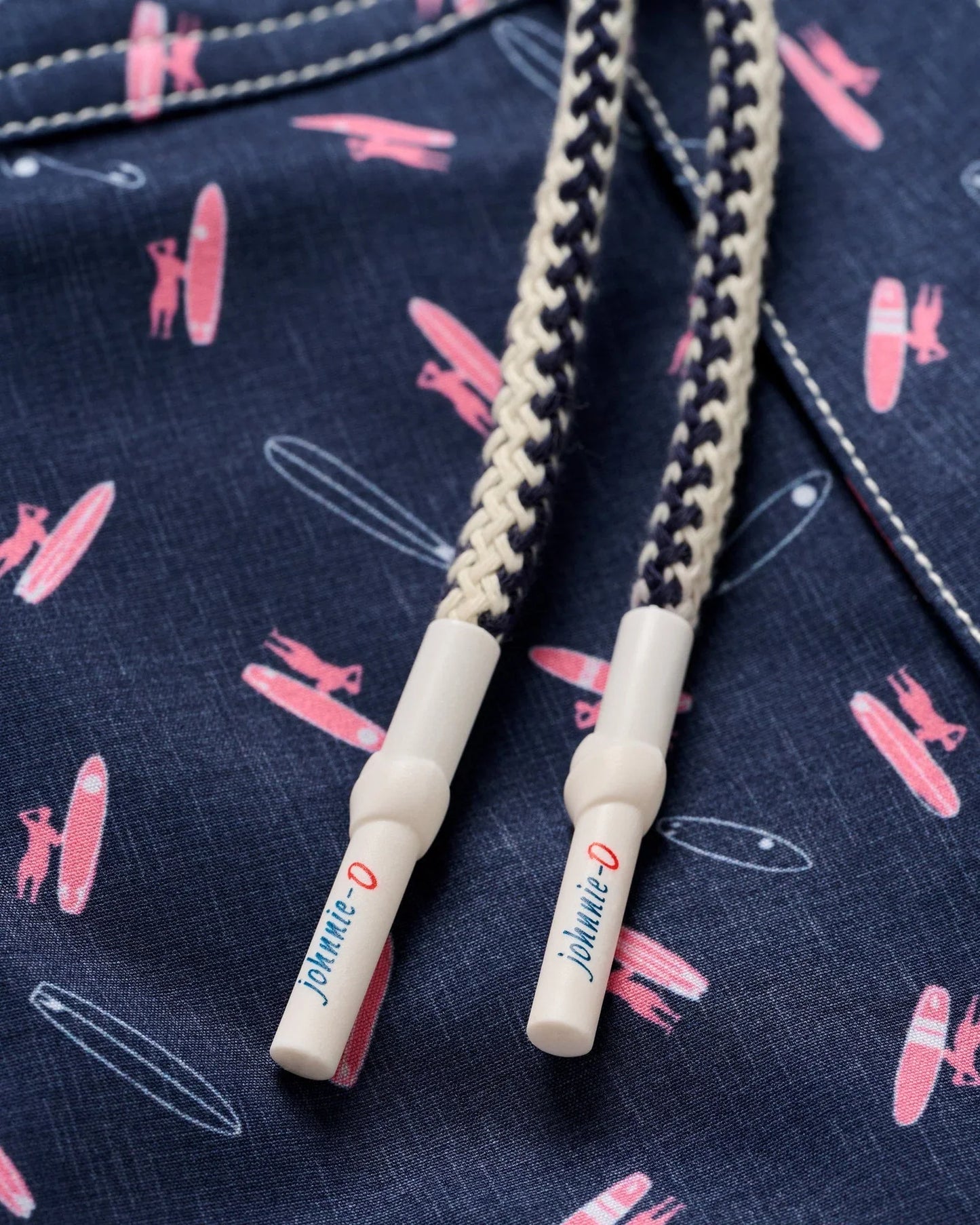 johnnie-O Men's JO Surfin Half Elastic 7" Boardshorts