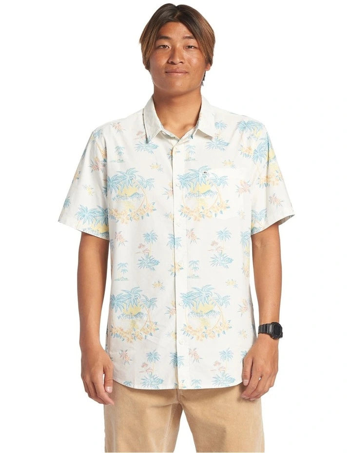 quiksilver dress shirts Men's Waterman Coral Sea Performance Short Sleeve Shirt The collared neckline and button placket add classic style Quiksilver Men's Bishop Jacquard Camp