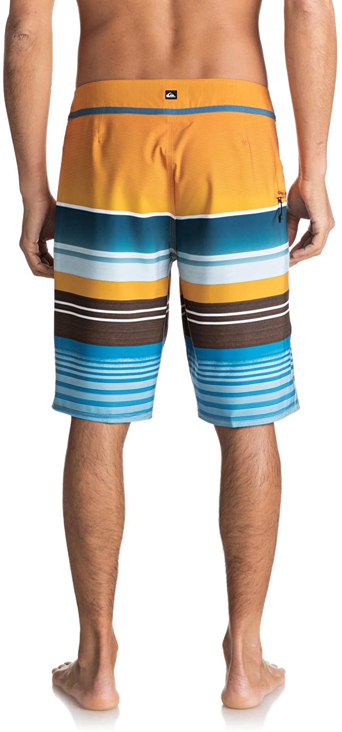 Quiksilver Everyday Shortstripe Vee 21" Boardshorts für Männer