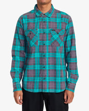 Load image into Gallery viewer, RVCA Men&#39;s Panhandle Flannel Shirt