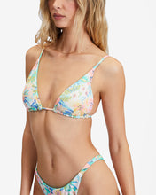 Load image into Gallery viewer, Billabong Women&#39;s Sweet Tropics Rvsl Bikini Tri Top