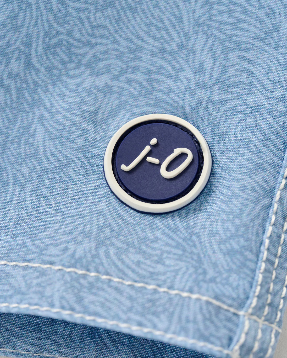 Johnnie-O Mens Ginn Half Elastic 7" Surf Shorts