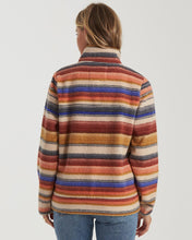 Load image into Gallery viewer, Billabong Women&#39;s Boundary Mock Half Zip Pullover Sweatshirt