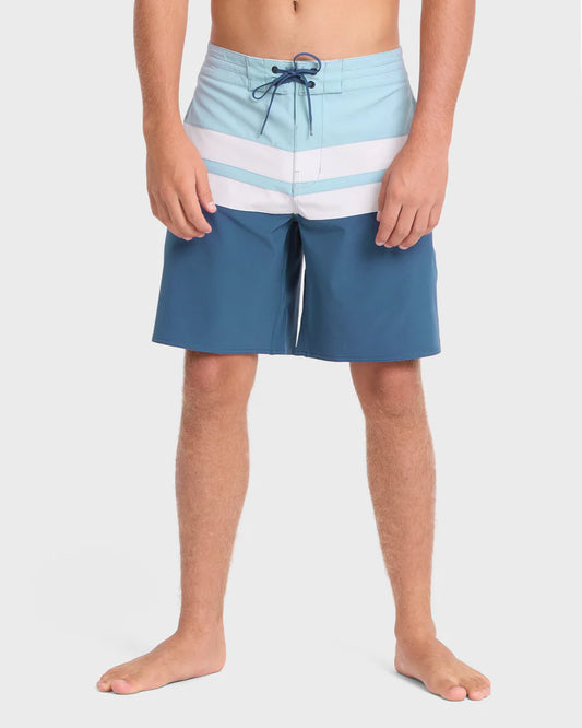Billabong Men's Momentum LT 18.5" Boardshorts