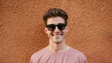 Laden Sie das Bild in den Galerie-Viewer, Knockaround Paso Robles Sonnenbrille