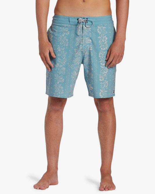 Billabong Men's Sundays Low Tide 19" Boardshorts