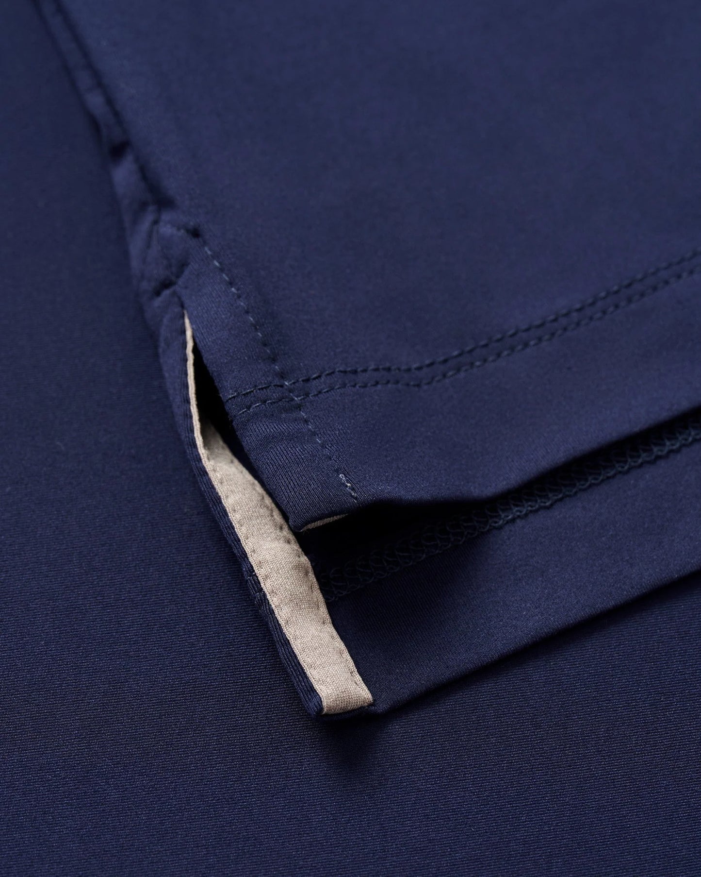 Johnnie-O Mens Featherweight Long Sleeve Performance Polo - Swing