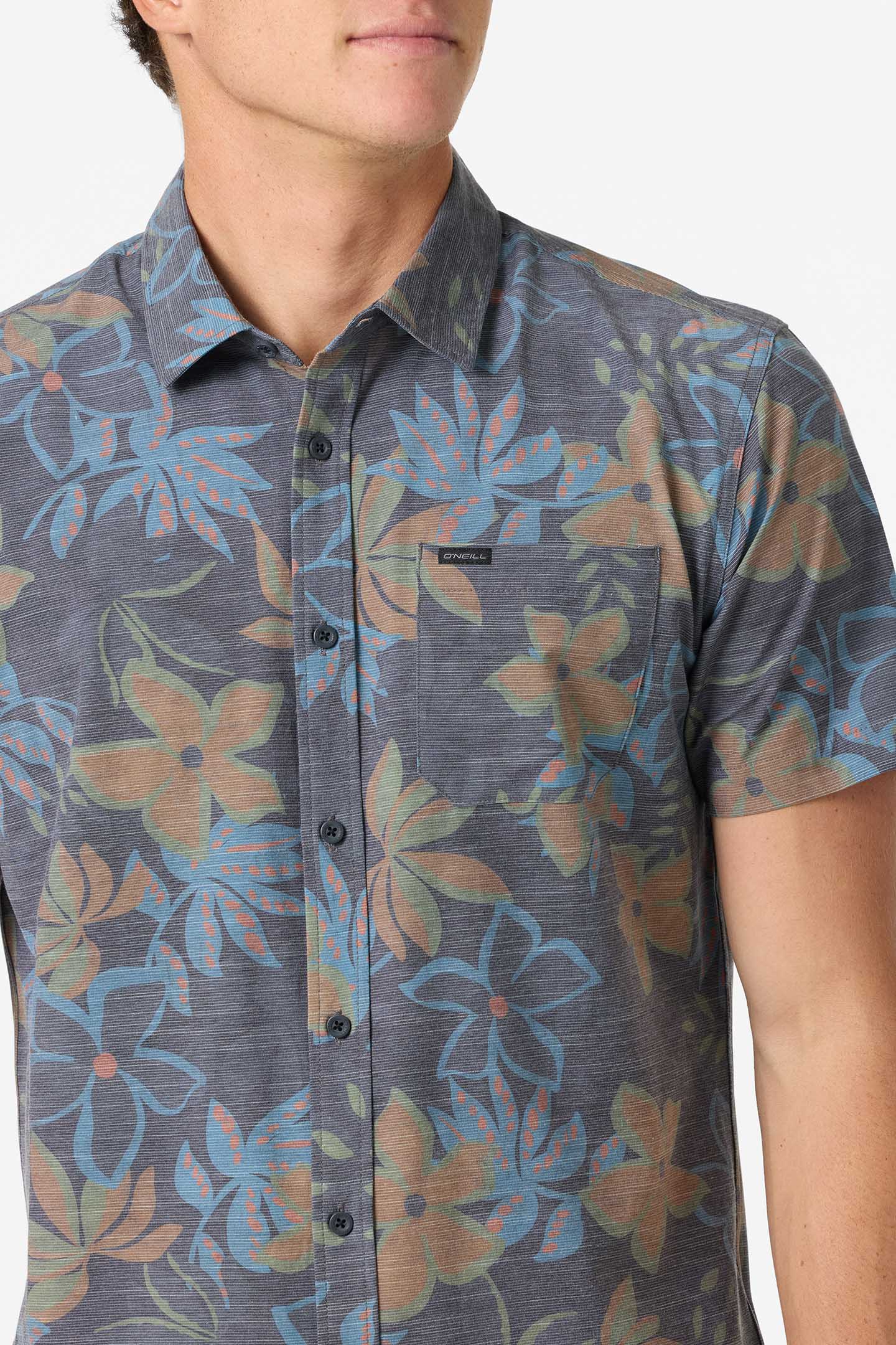 O'Neill Mens Traveler UPF Traverse Slub Short Sleeve Standard Fit Shirt