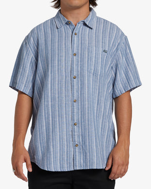 Billabong Men's All Day Stripe Short Sleeve Shirt