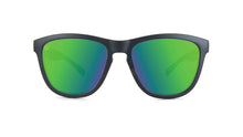 Laden Sie das Bild in den Galerie-Viewer, Knockaround Kids Premium Sonnenbrille