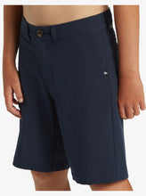 Load image into Gallery viewer, Quiksilver Boy&#39;s Union Amphibian 17&quot; Hybrid Shorts