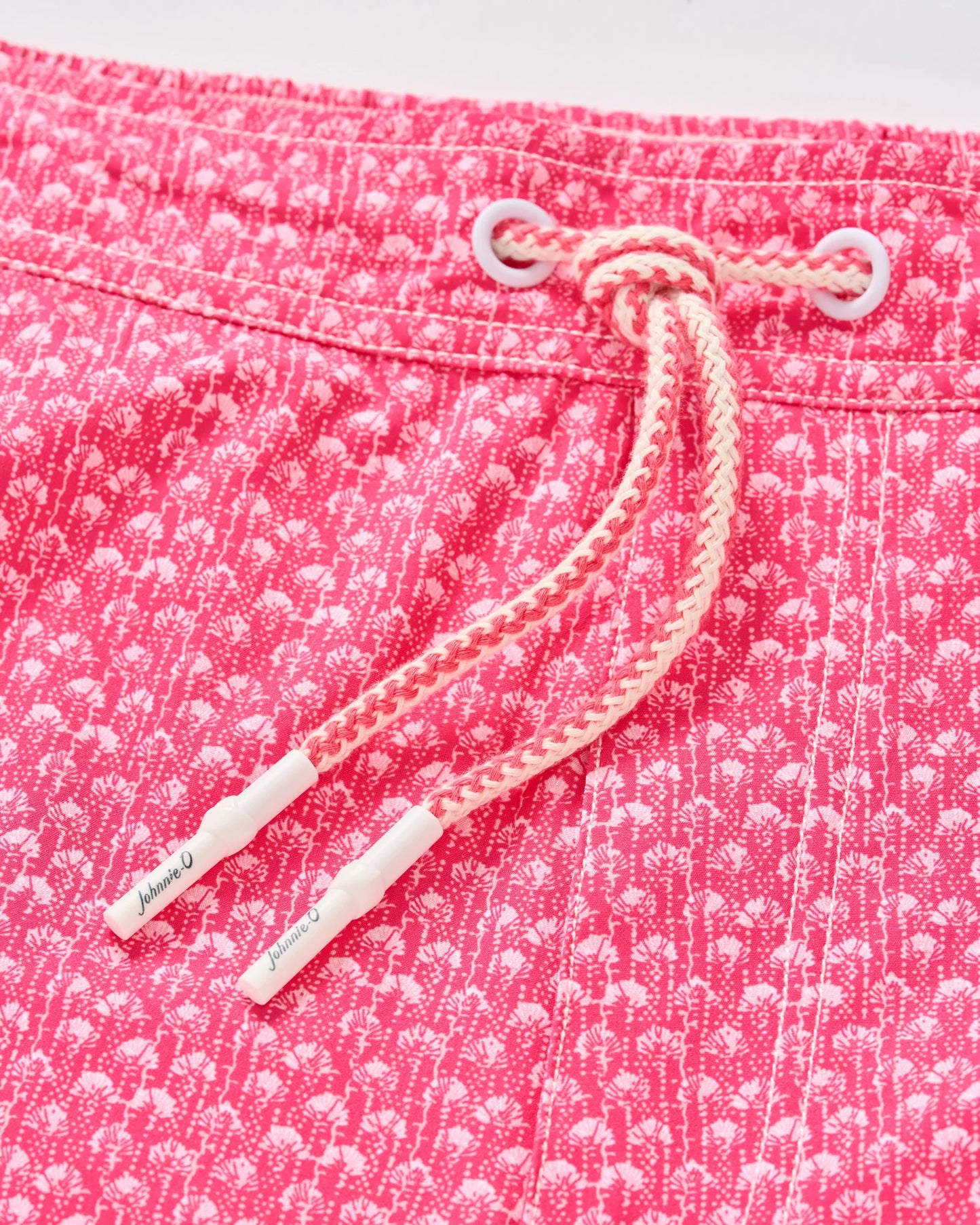 Johnnie-O Mens Scallop Swim Trunks