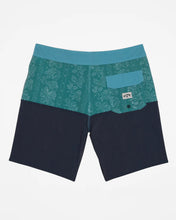 Charger l&#39;image dans la galerie, Short de bain Billabong Fifty50 pour homme