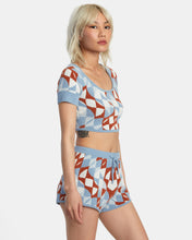 Load image into Gallery viewer, RVCA Juniors Geode Sweater Short