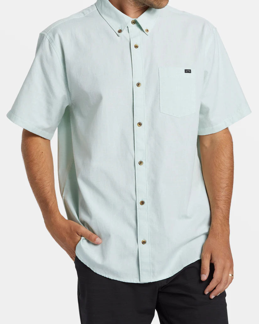 Billabong Men's All Day Short Sleeve Shirt