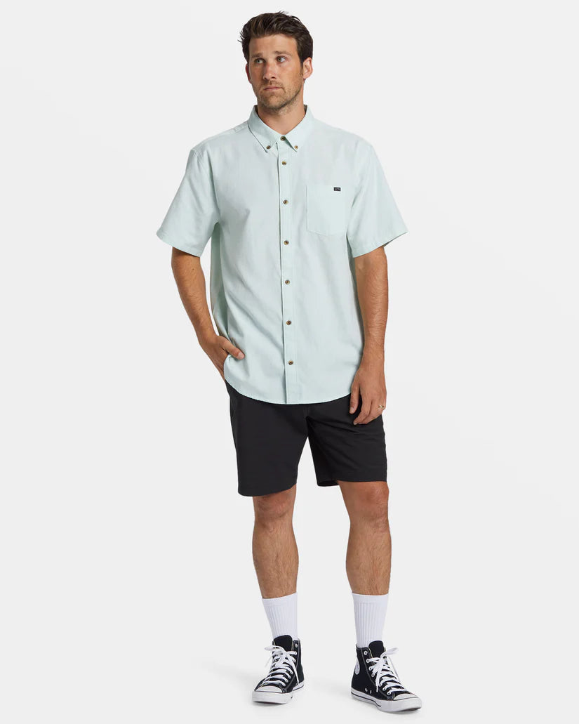 Billabong Men's All Day Short Sleeve Shirt