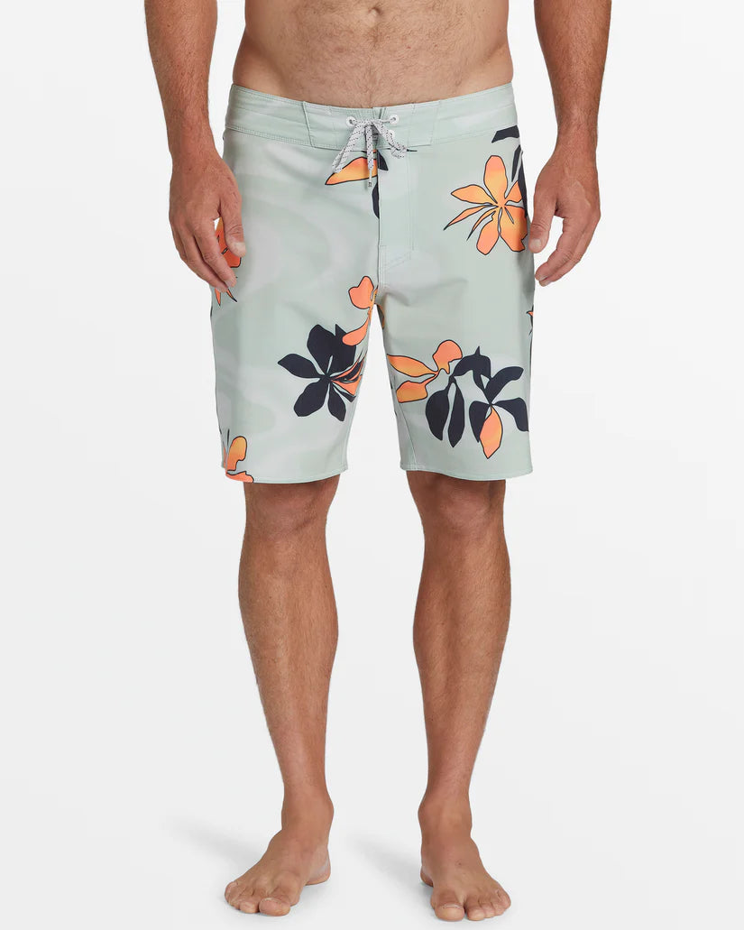 Billabong Good Times Pro 17,5" Boardshorts für Herren