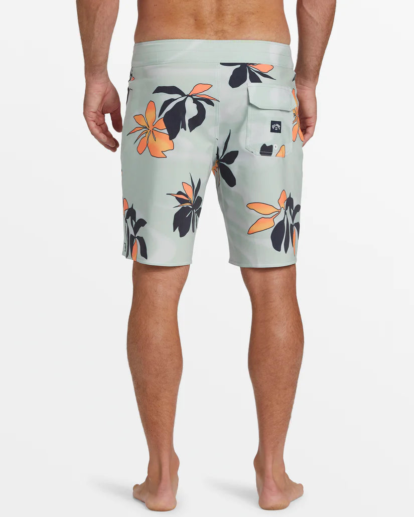 Billabong Good Times Pro 17,5" Boardshorts für Herren