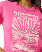 Laden Sie das Bild in den Galerie-Viewer, Rip Curl Damen Heatwave Standard T-Shirt