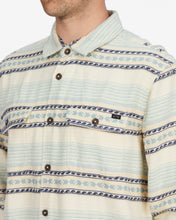 Load image into Gallery viewer, Billabong Men&#39;s Offshore Jacquard Flannel Shirt