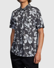 Load image into Gallery viewer, RVCA Mens Lanai Floral Short Sleeve Button Up Shirt