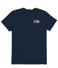 Laden Sie das Bild in den Galerie-Viewer, Quiksilver Herren Line Up Kurzarm-T-Shirt