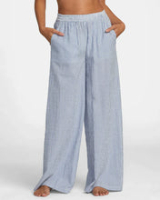 Load image into Gallery viewer, RVCA Women&#39;s New Yume Wide Pants