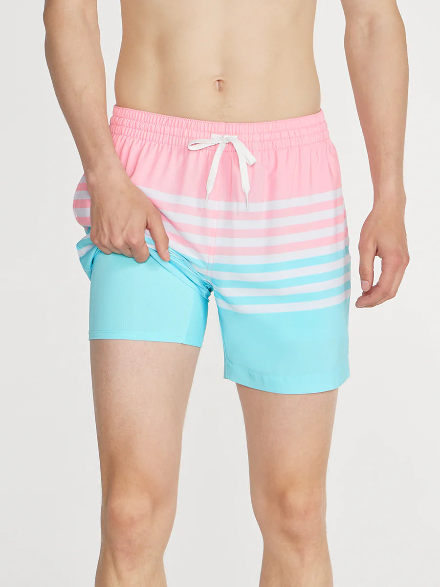 Chubbies Mens The On The Horizon 7" Lined Swim Trunks