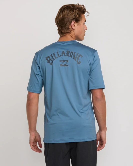 Billabong Men's Arch Wave Short Sleeve Rashguard