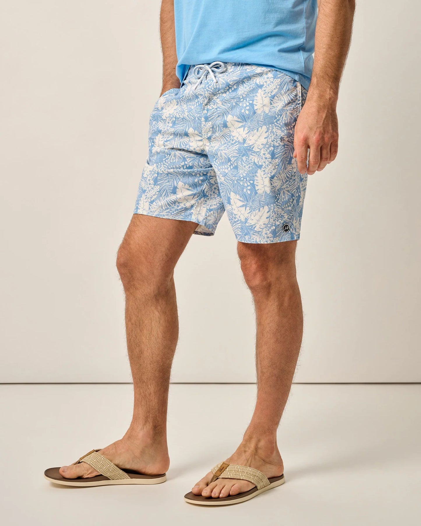 johnnie-O Mens Salty Dogs Half Elastic 7" Surf Shorts
