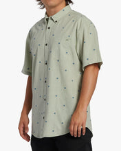 Charger l&#39;image dans la galerie, Chemise à manches courtes All Day Jacquard de Billabong pour homme