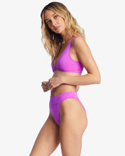 Charger l&#39;image dans la galerie, Bas de bikini Billabong Sol Searcher Aruba pour femme