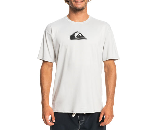 Quiksilver Men's Solid Streak Short Sleeve UPF 50 Surf Tee