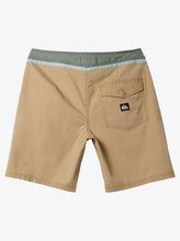 Laden Sie das Bild in den Galerie-Viewer, Quiksilver Herren Street Trunk Utility-Shorts