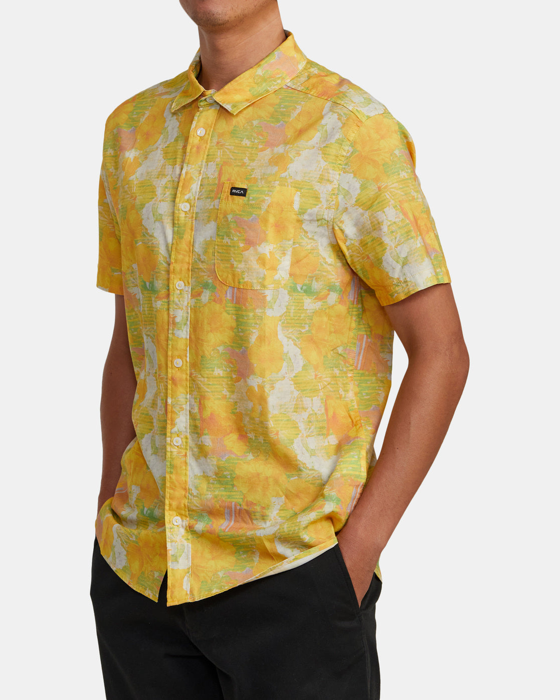 RVCA Men's Sussingham Short Sleeve Button-Up Shirt