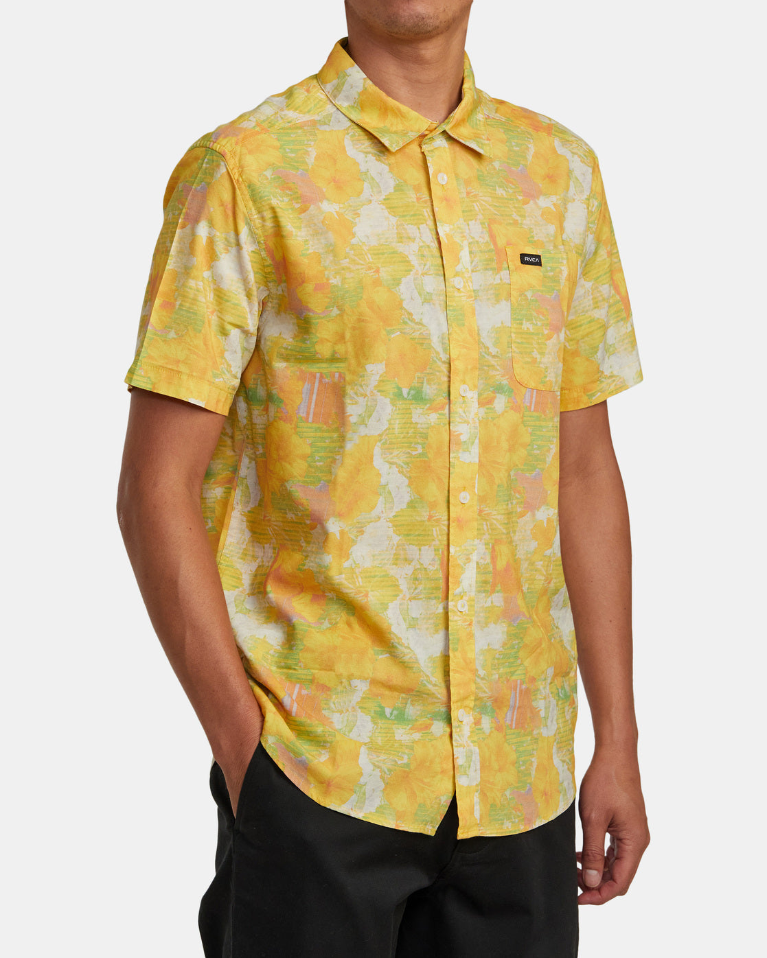 RVCA Men's Sussingham Short Sleeve Button-Up Shirt