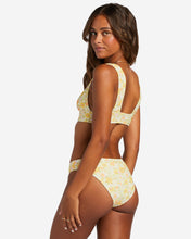 Load image into Gallery viewer, Billabong Women&#39;s Sun Worshiper Bikini Bottom