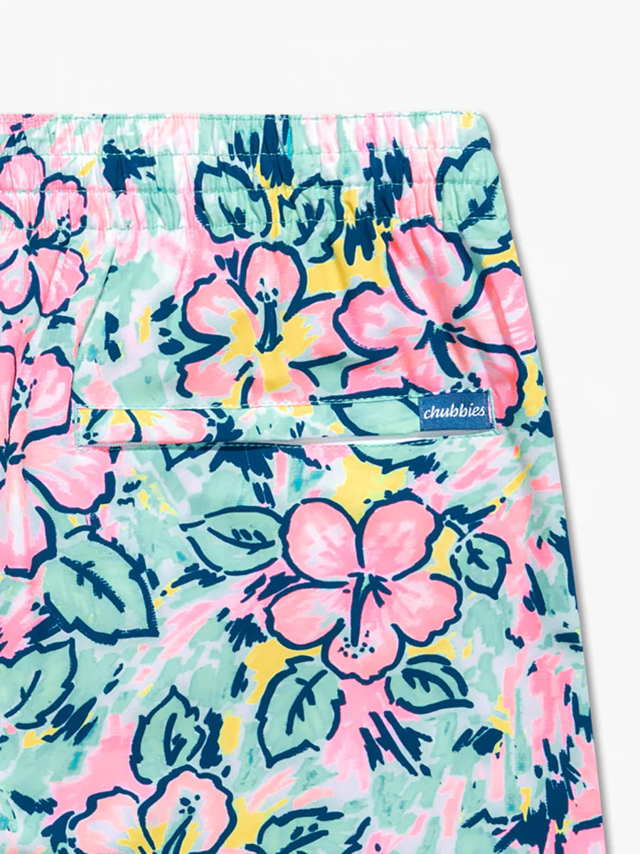 Chubbies Mens The Vacation Blooms 7" Classic Swim Trunks