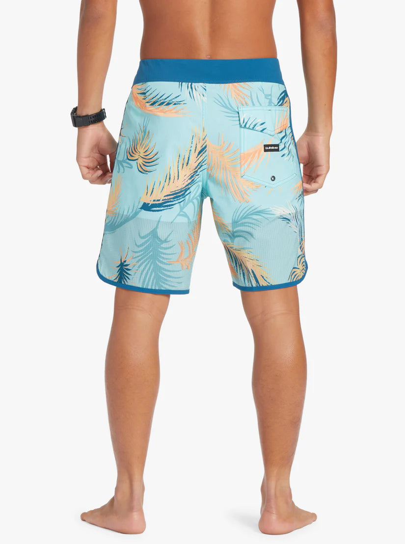 Quiksilver Mens Highlite Scallop Board Shorts