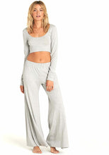 Load image into Gallery viewer, Billabong Women&#39;s She Goes Pant