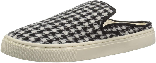 Billabong Women's Carefre Slip-On Shoes