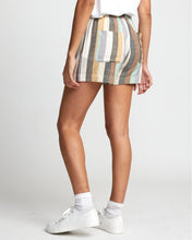 Load image into Gallery viewer, RVCA Women&#39;s Juno Striped High Rise Short
