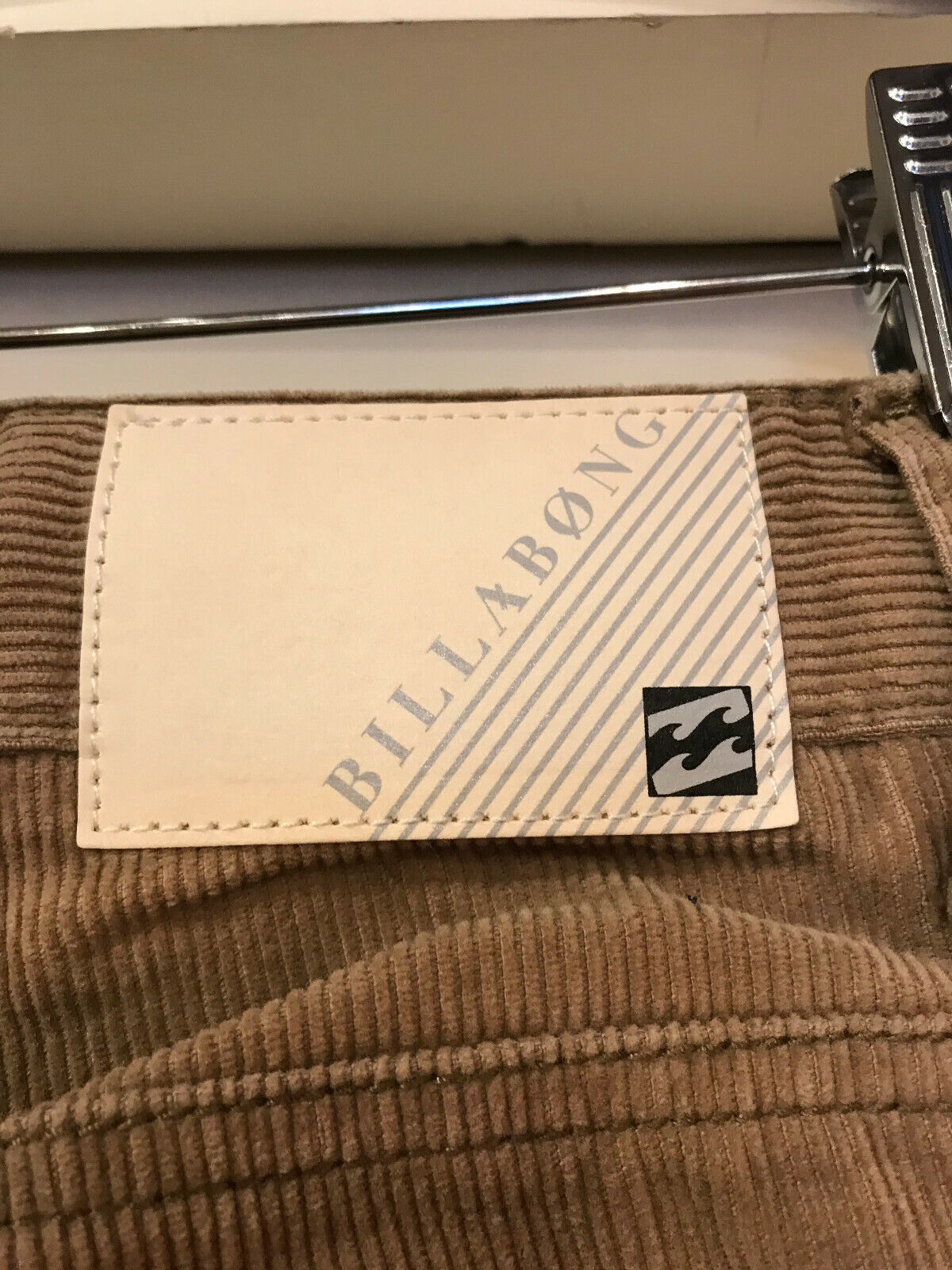 Billabong Jungen McFeely Cordhose mit normaler Passform und niedriger Leibhöhe