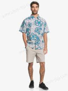 Quiksilver Waterman Island Drinks Hawaiian Shirt