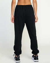 Load image into Gallery viewer, RVCA Women&#39;s VA Essential Jogger Sweatpants