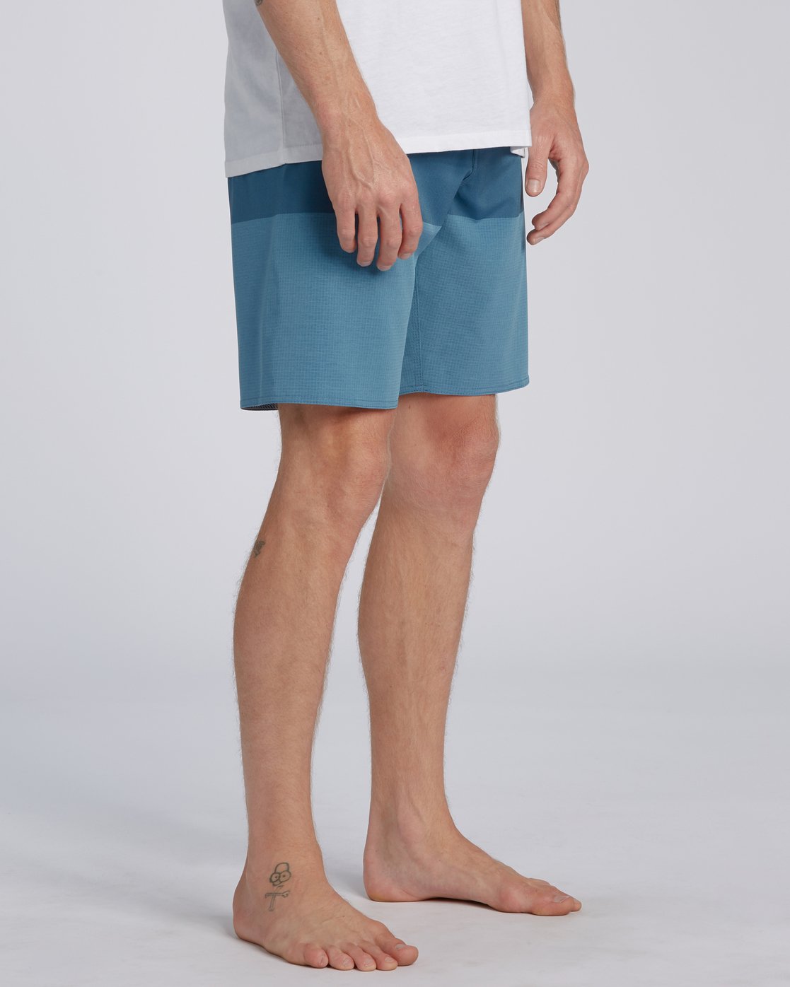 Billabong Men's Tribong Airlite Boardshorts