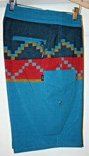 Load image into Gallery viewer, Vans Men&#39;s Rising Swell Boardshorts