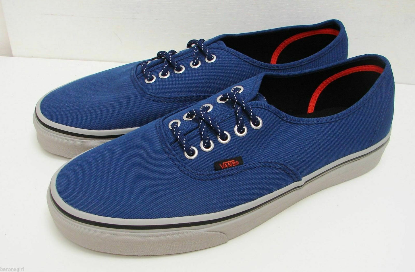 Chaussures de skate Vans Authentic (polyester)